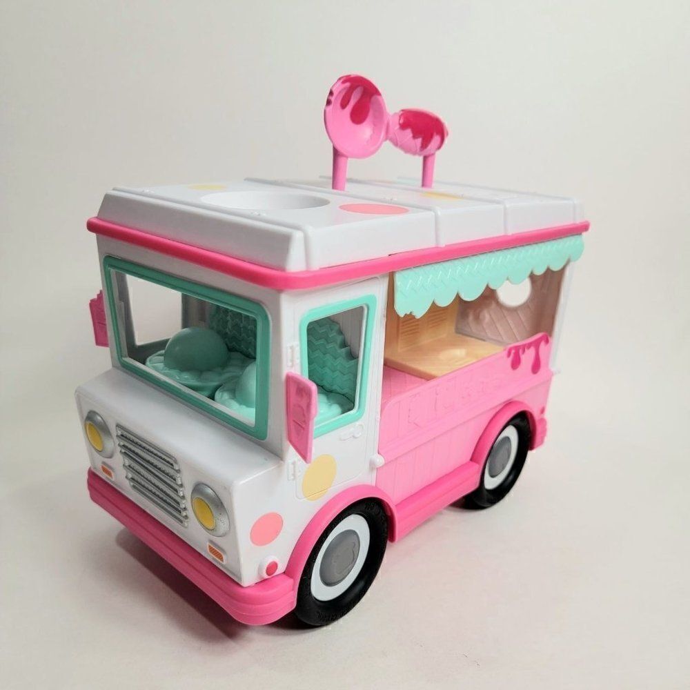 2016 MGA Entertainment - Ice Cream Truck Toy